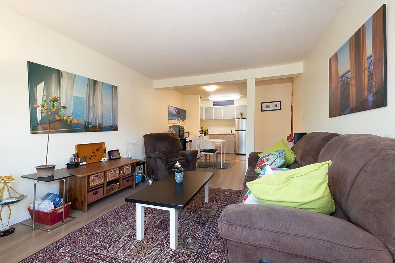 Listing Image 14