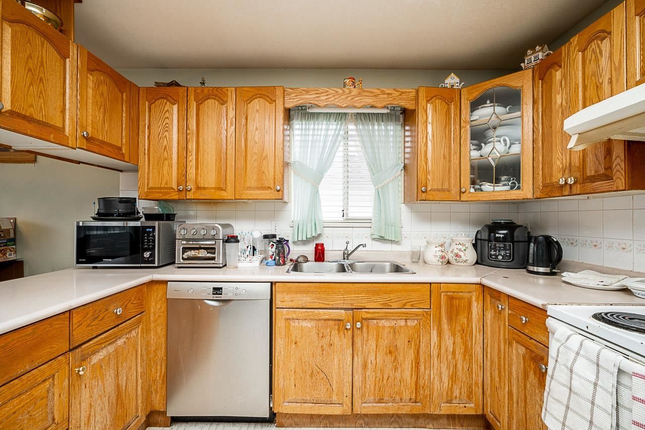 Listing Image 13