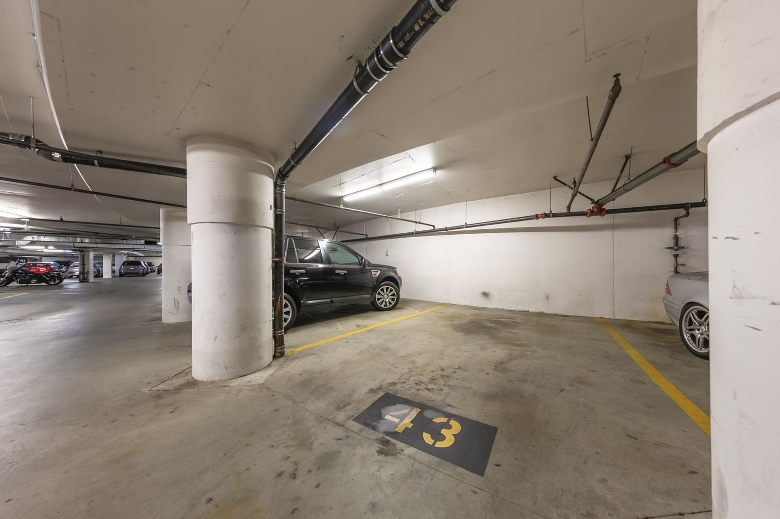Listing Image 23