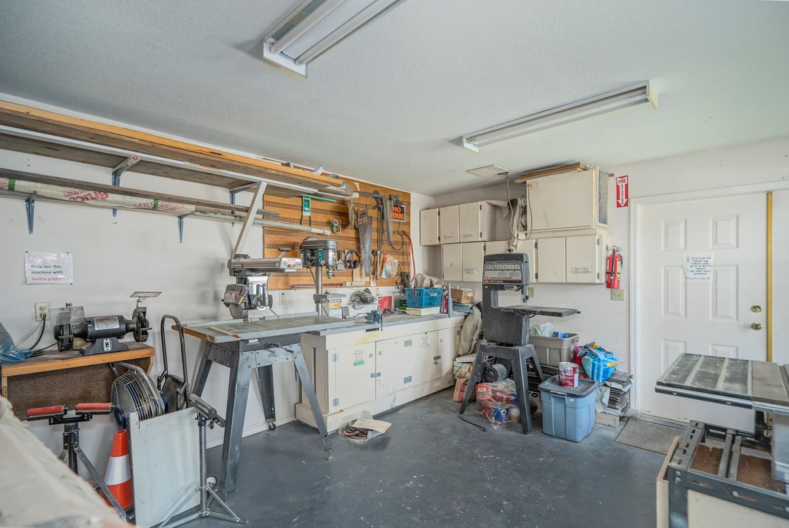 Listing Image 40