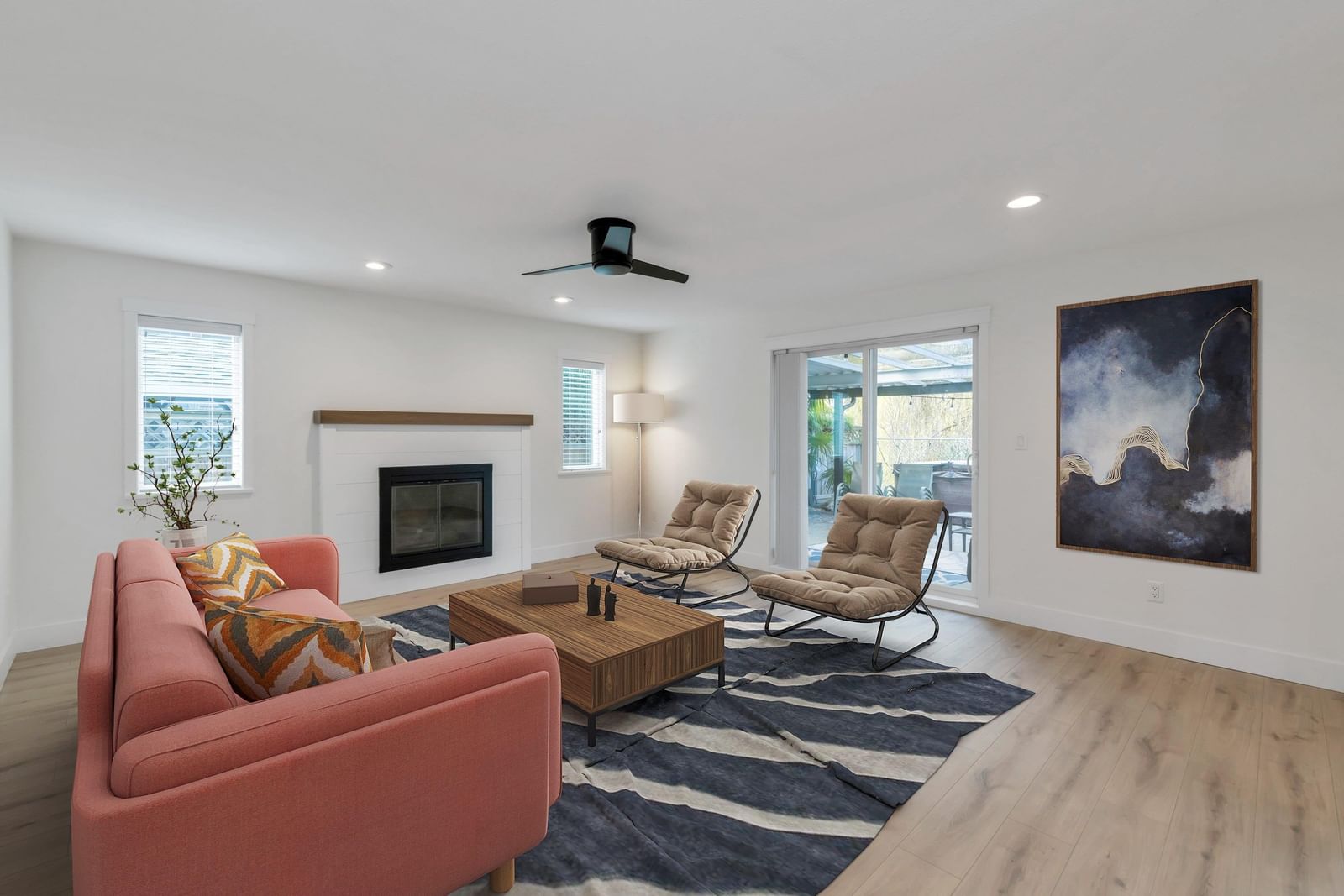 Listing Image 12