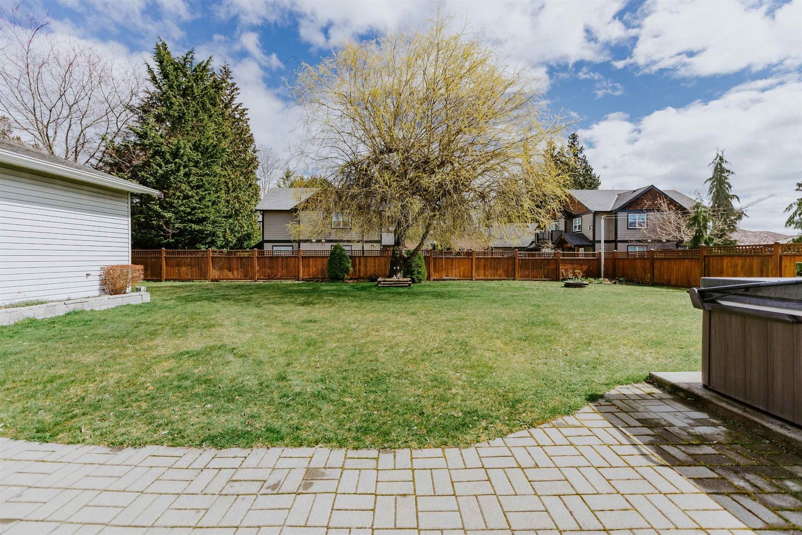 Listing Image 21