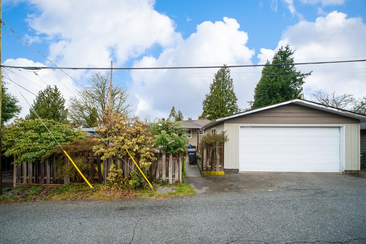 Listing Image 28