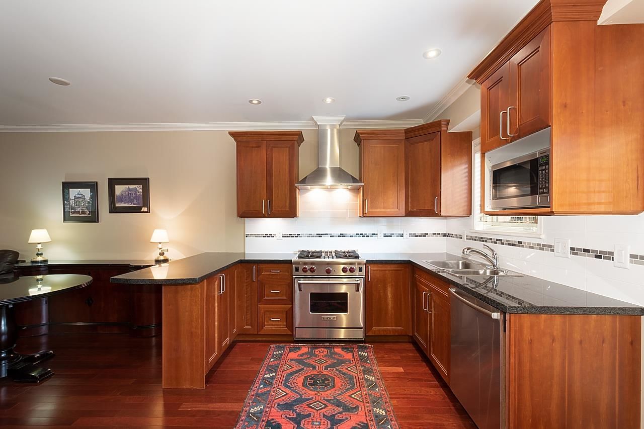 Listing Image 19