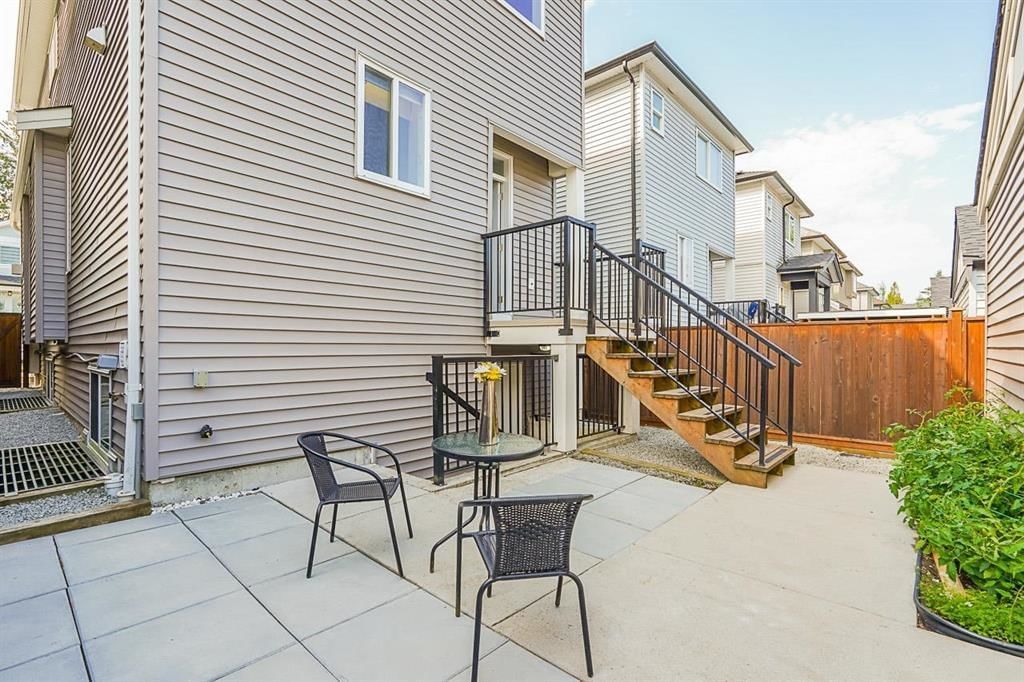 Listing Image 17