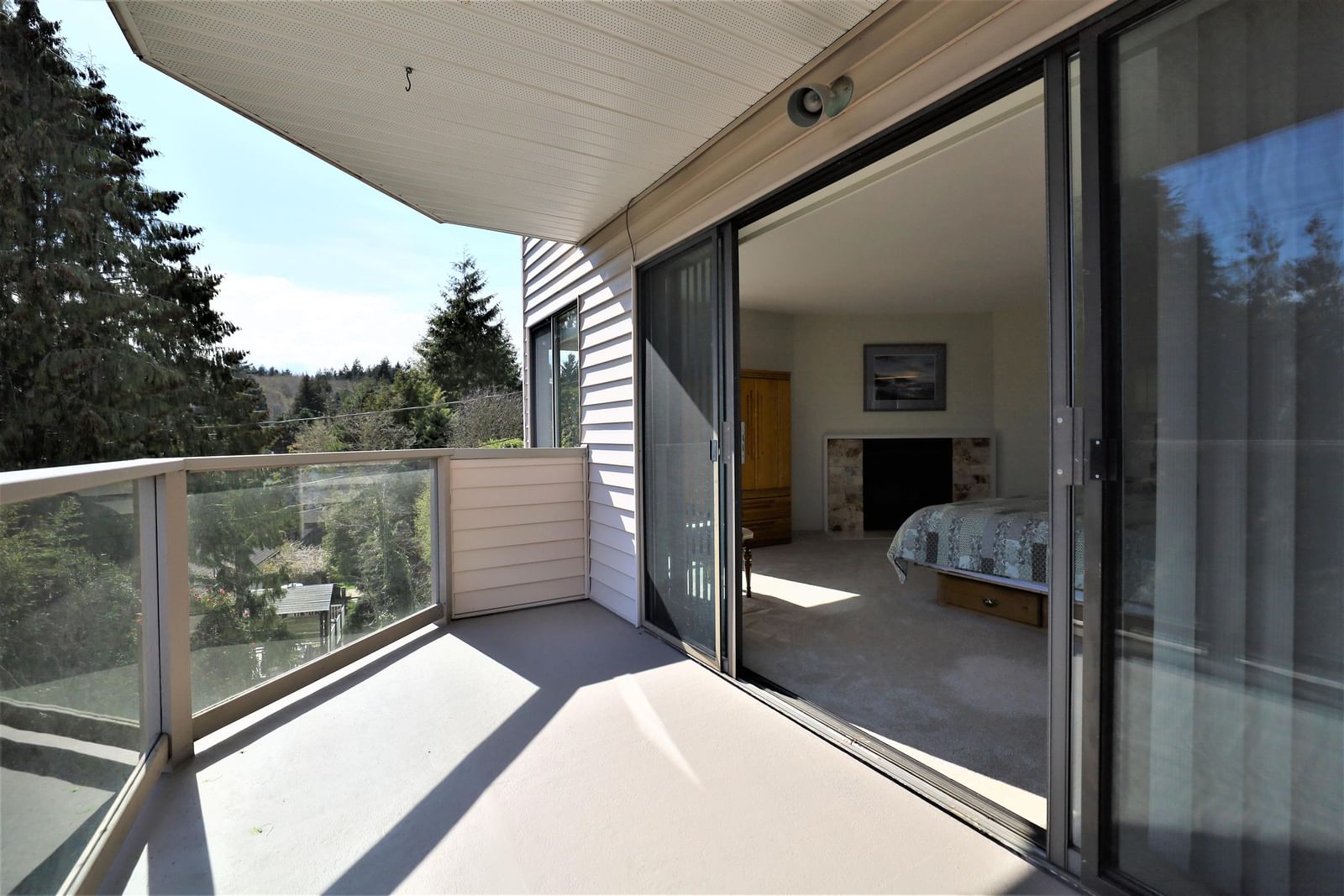 Listing Image 24