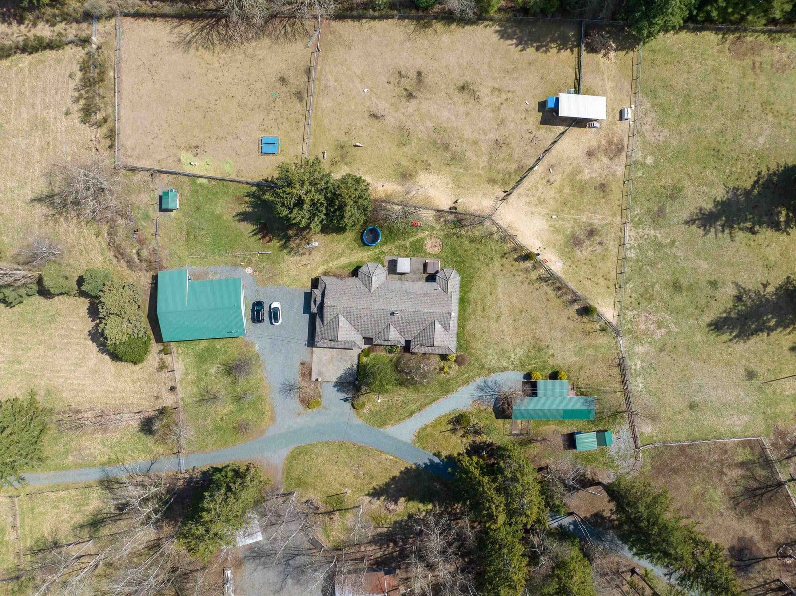 Listing Image 3