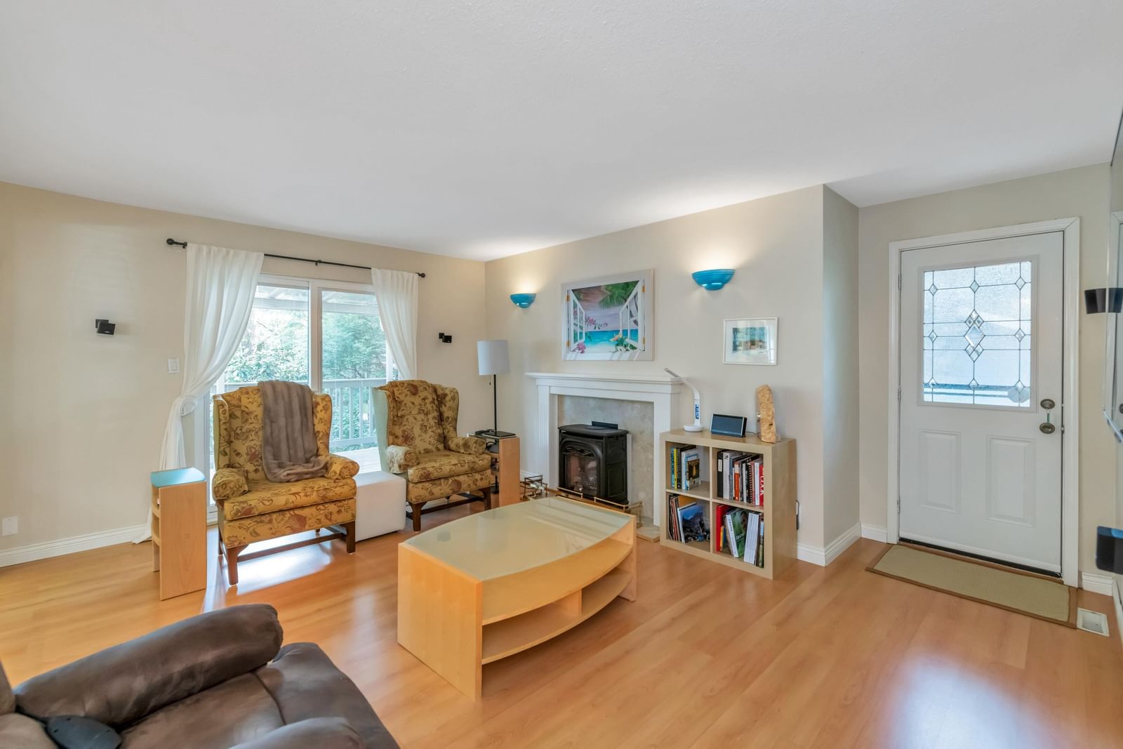 Listing Image 12