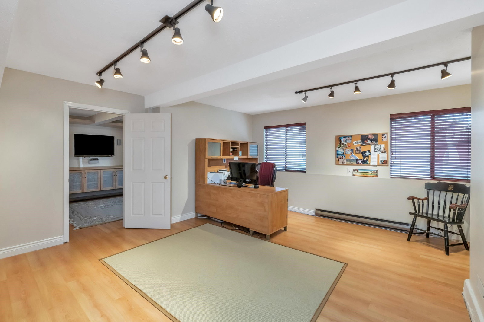 Listing Image 23