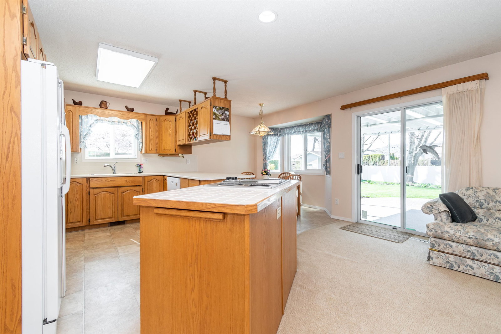Listing Image 5