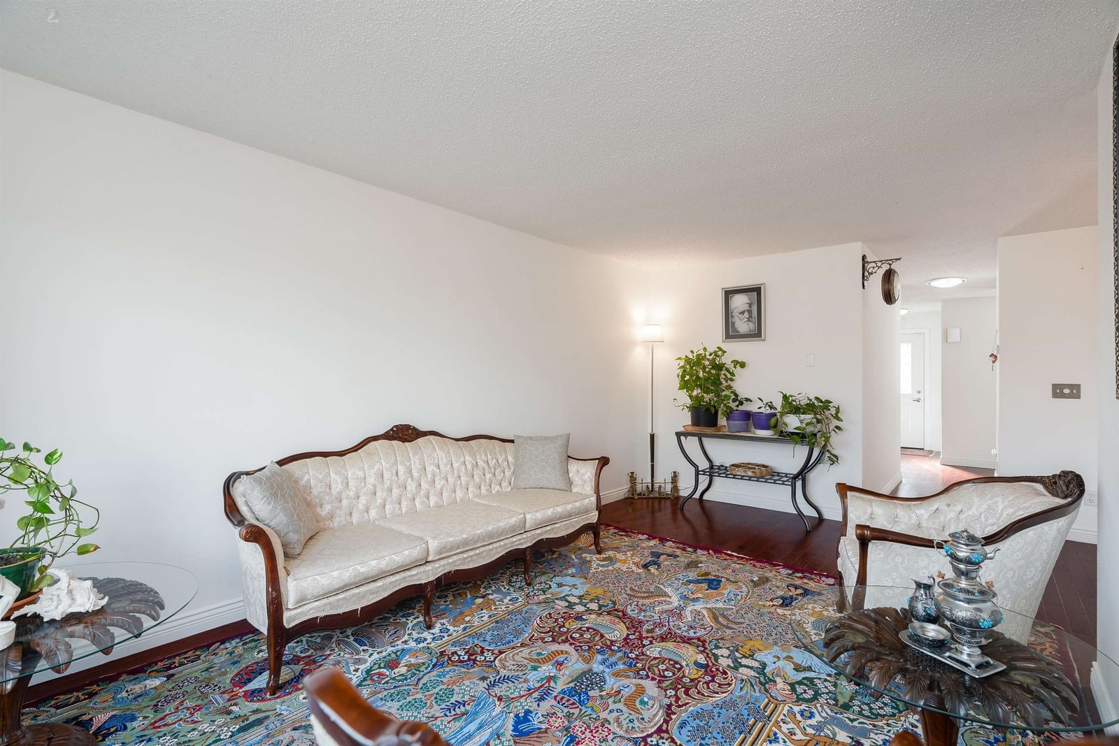 Listing Image 16