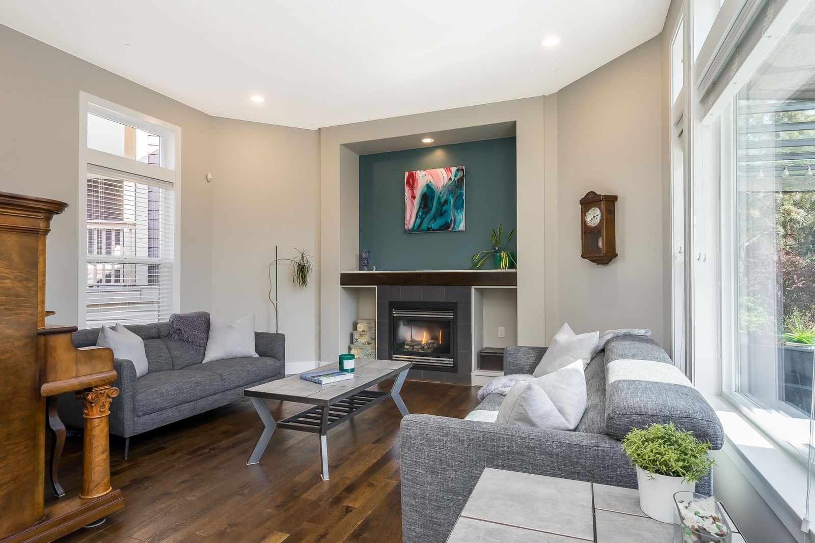Listing Image 15