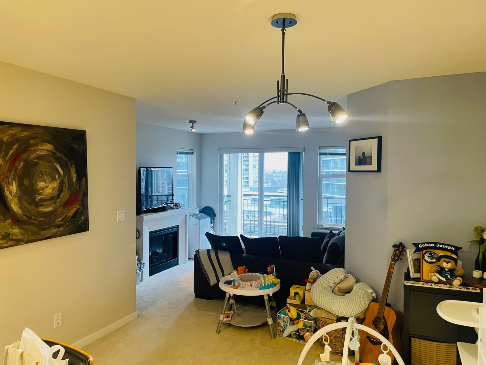 Listing Image 3