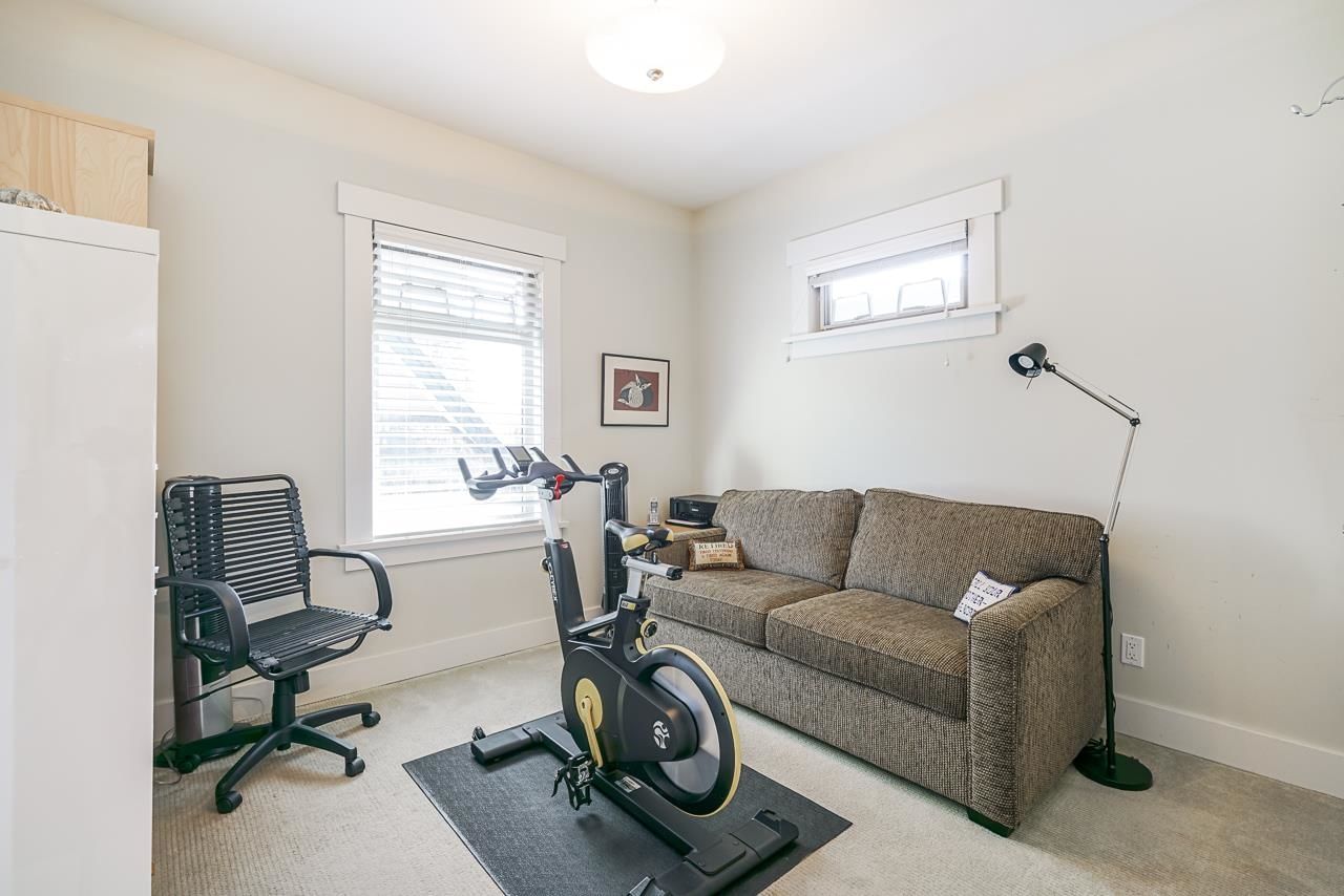 Listing Image 20