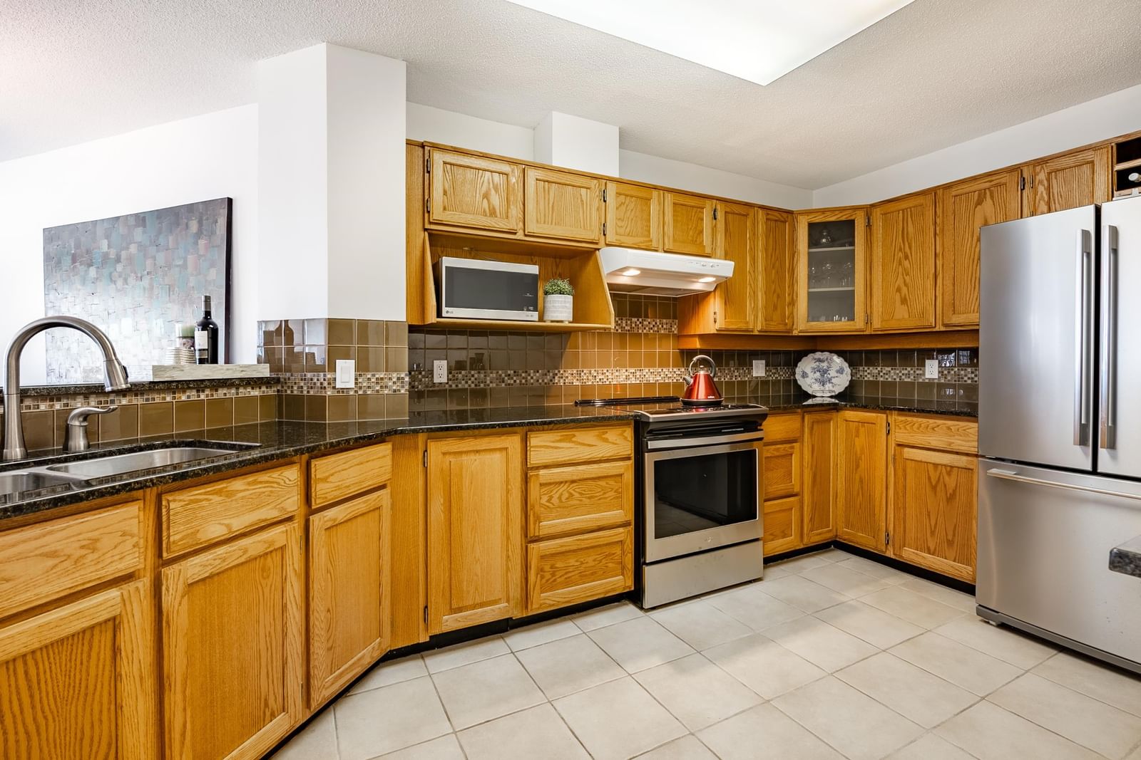 Listing Image 18