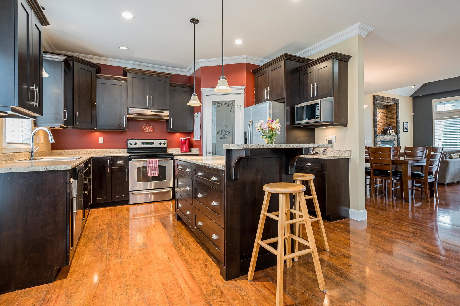 Listing Image 9