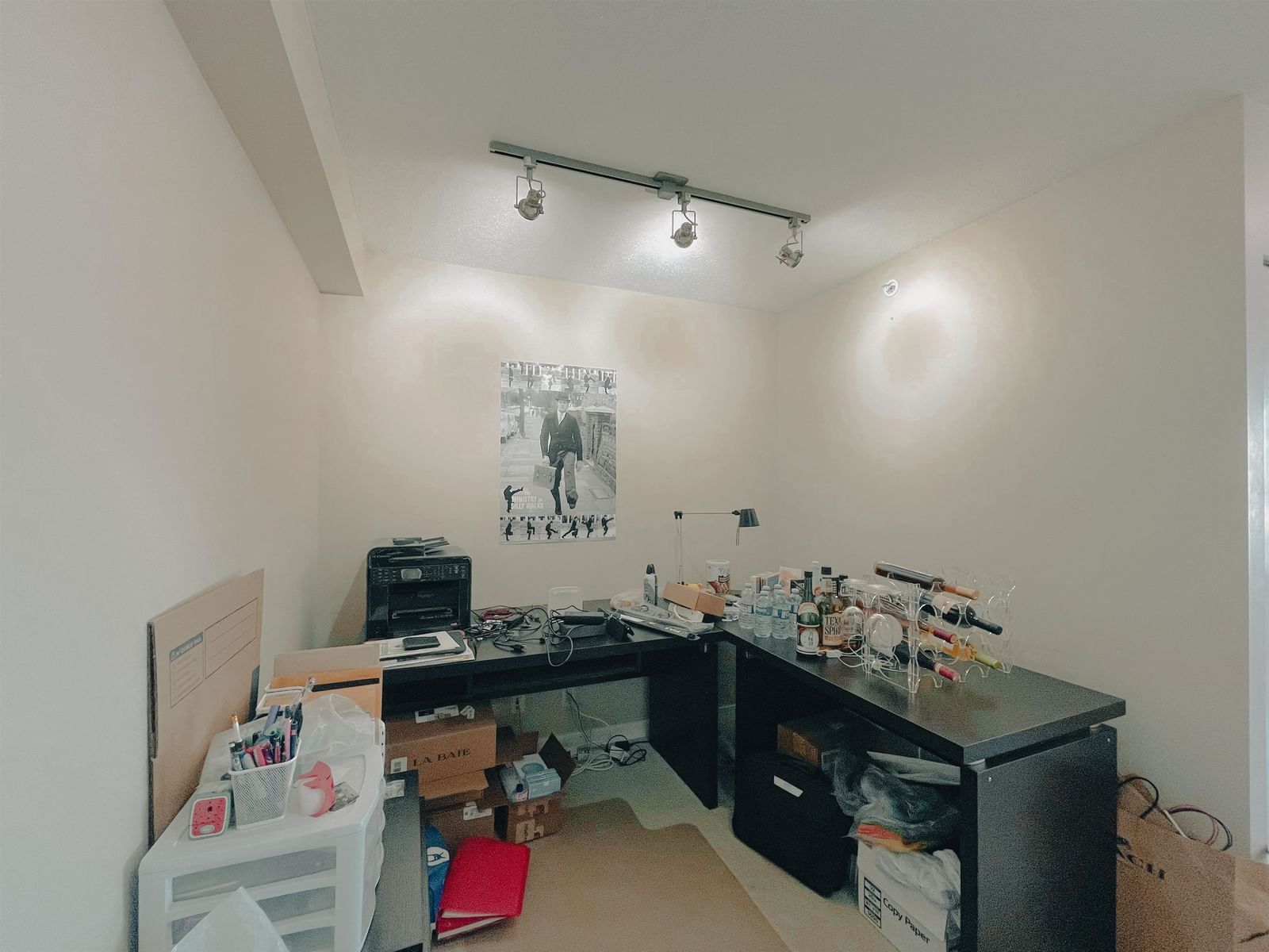 Listing Image 28