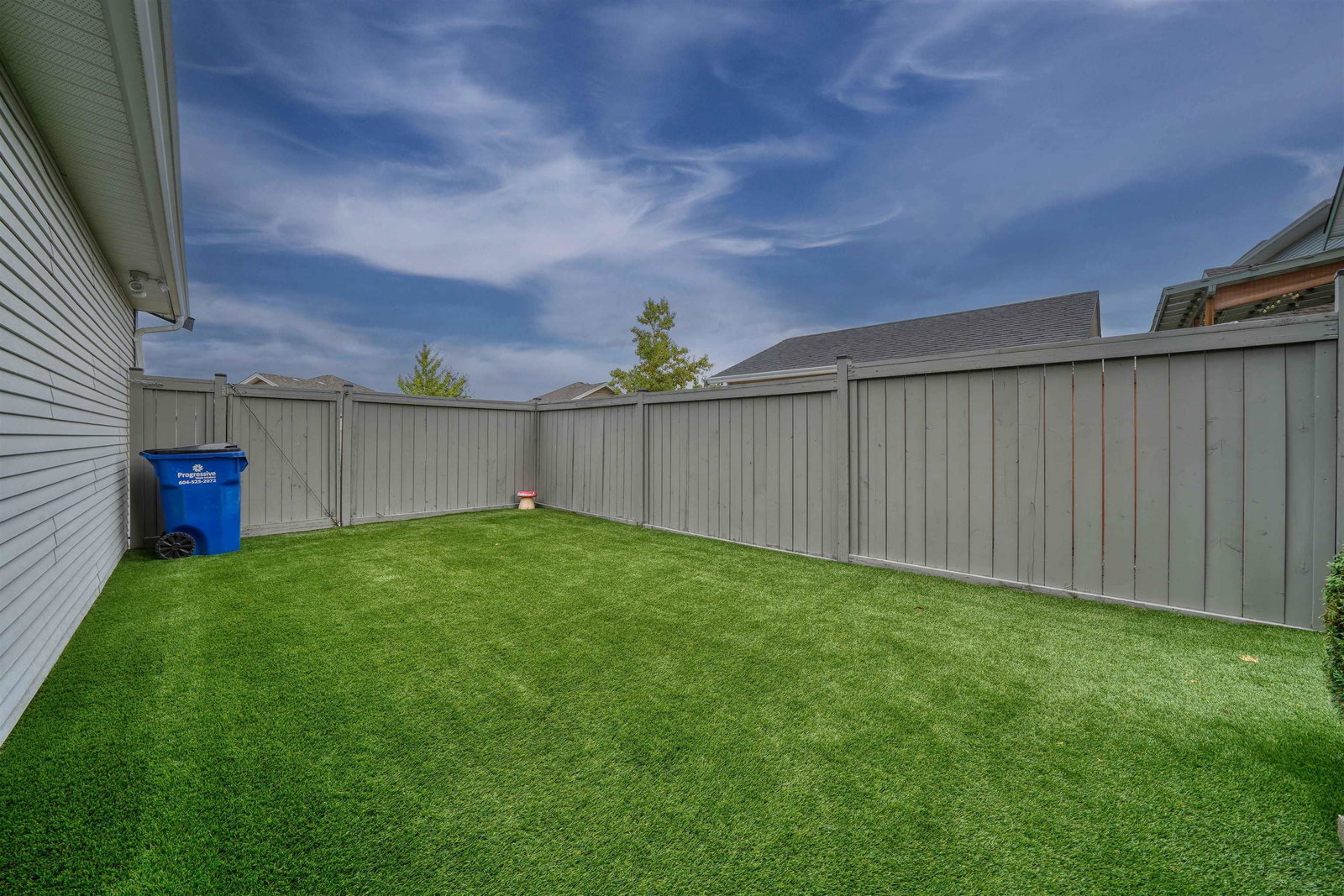 Listing Image 20