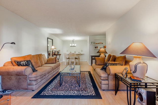 109 - 7297 Moffatt Road