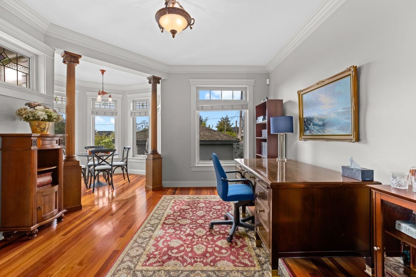 Listing Image 11