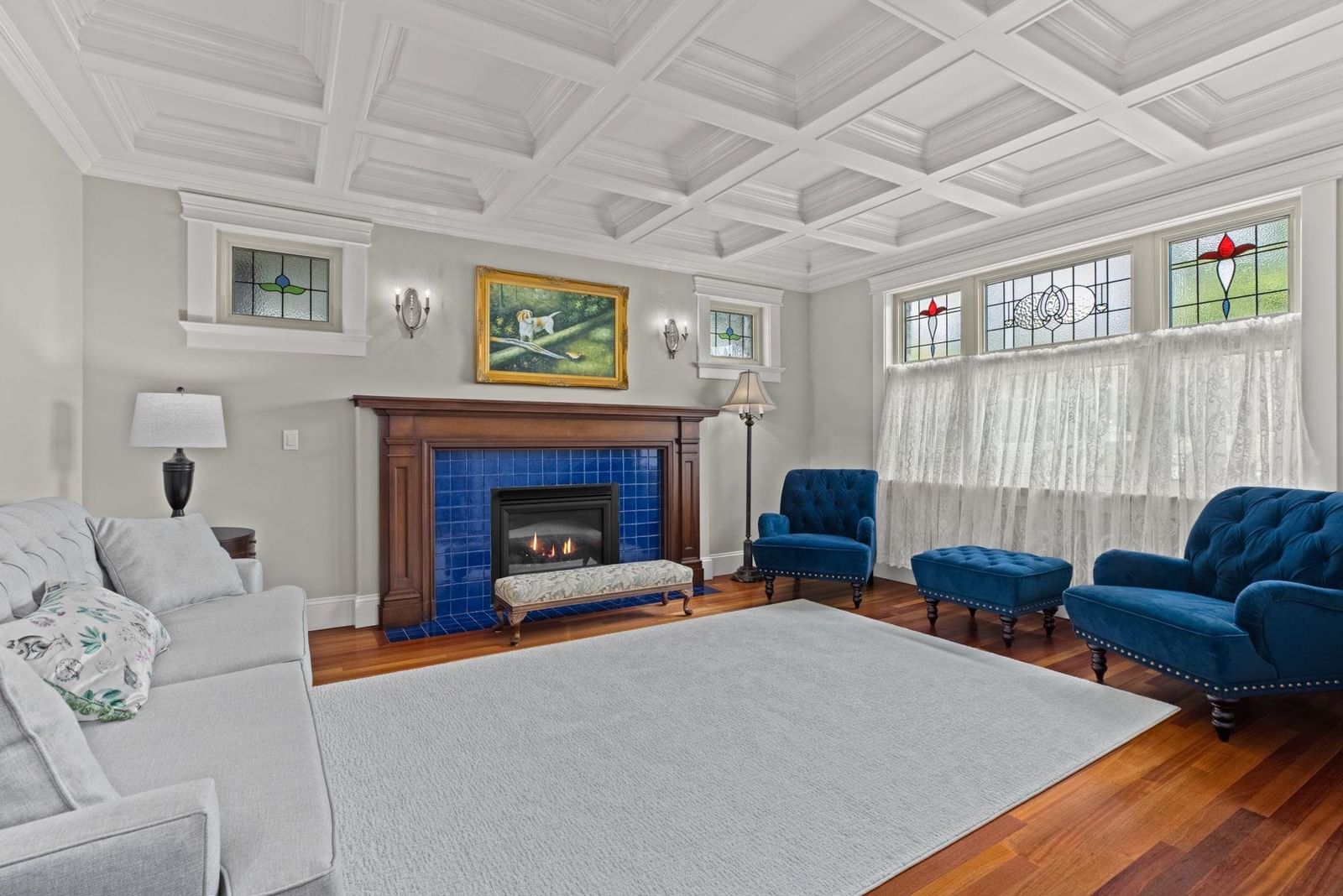 Listing Image 4
