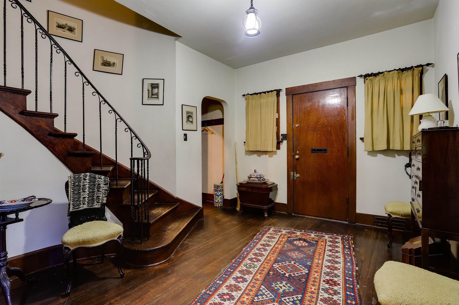 Listing Image 12