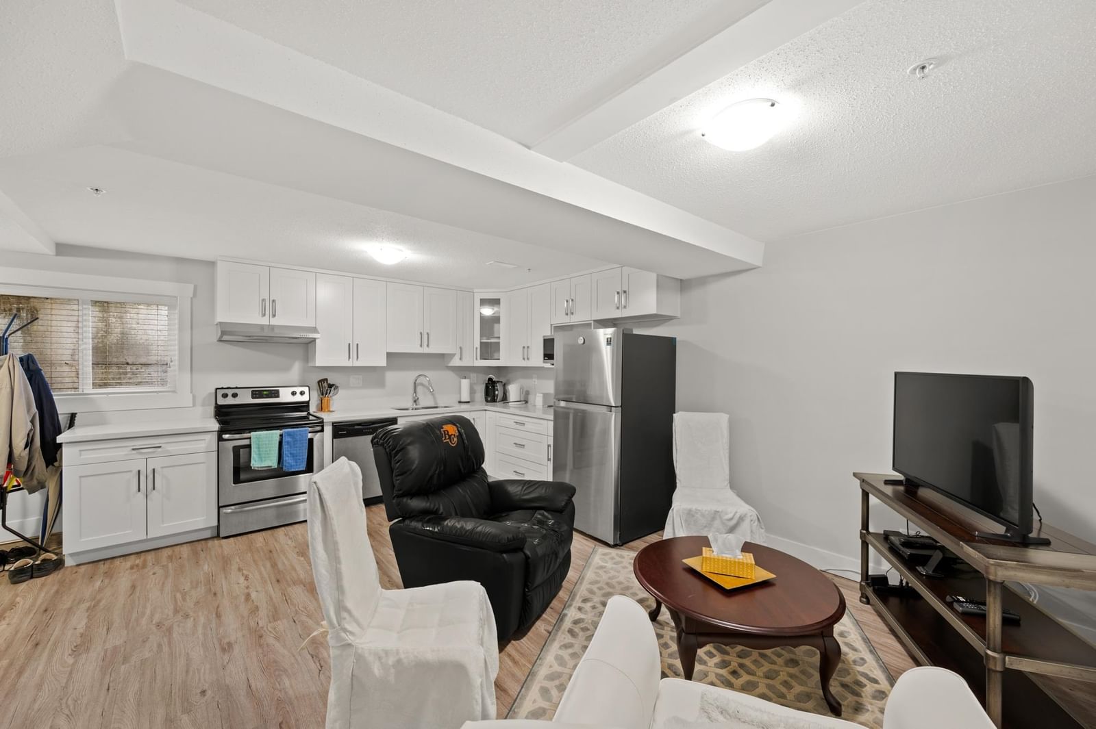 Listing Image 35