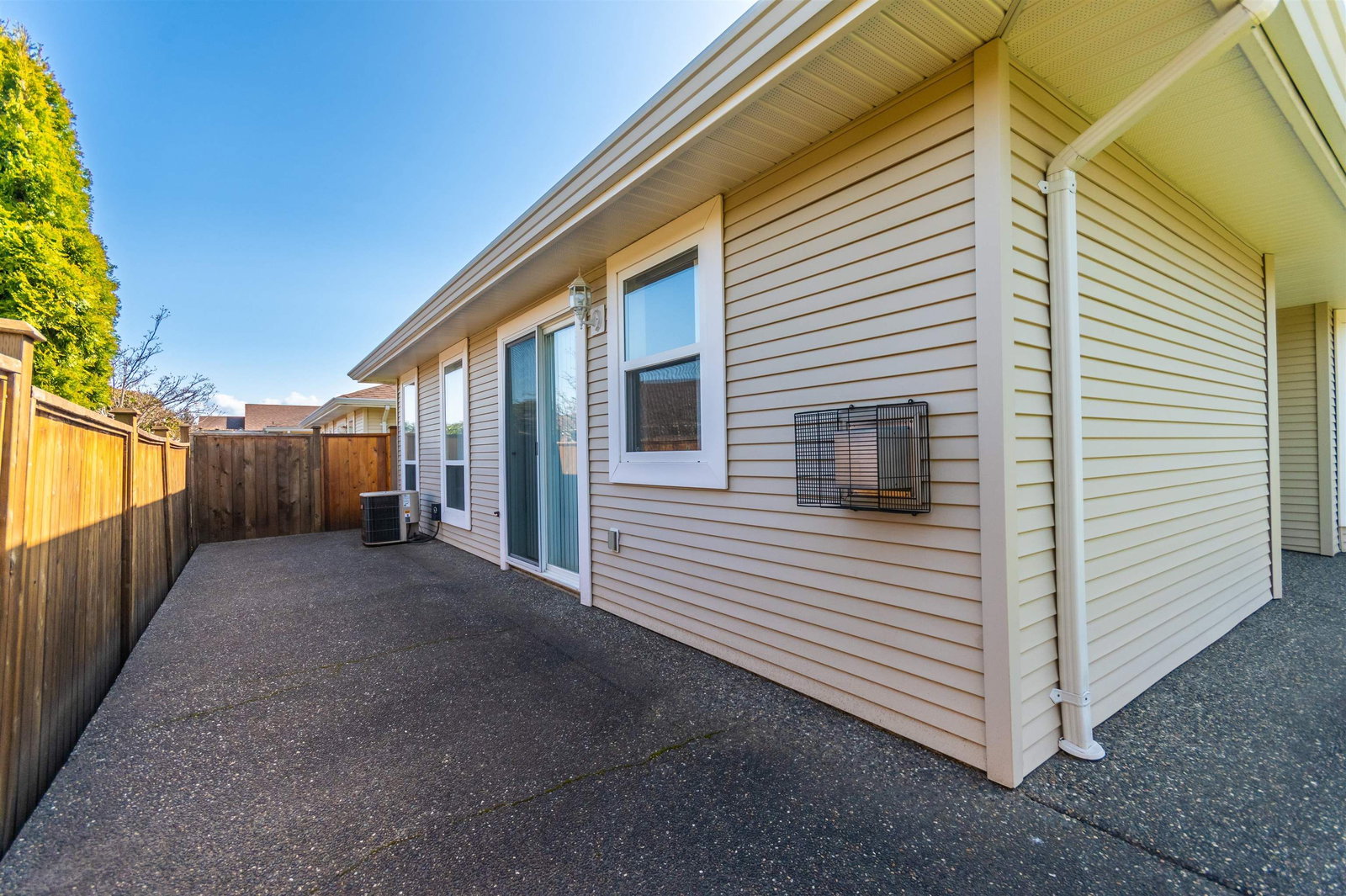 Listing Image 32