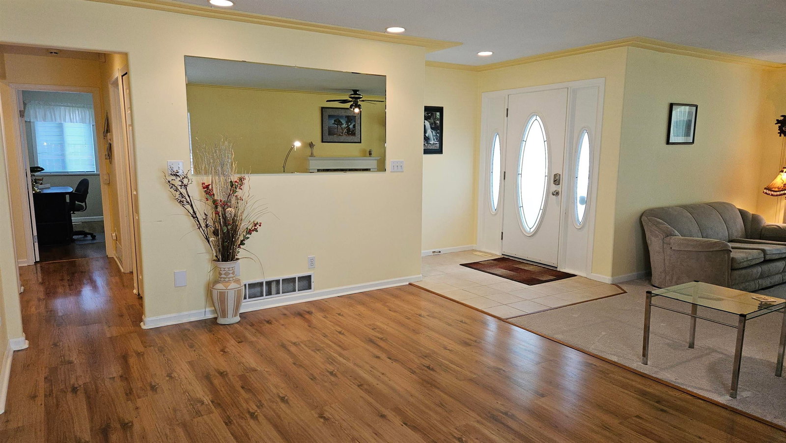 Listing Image 8