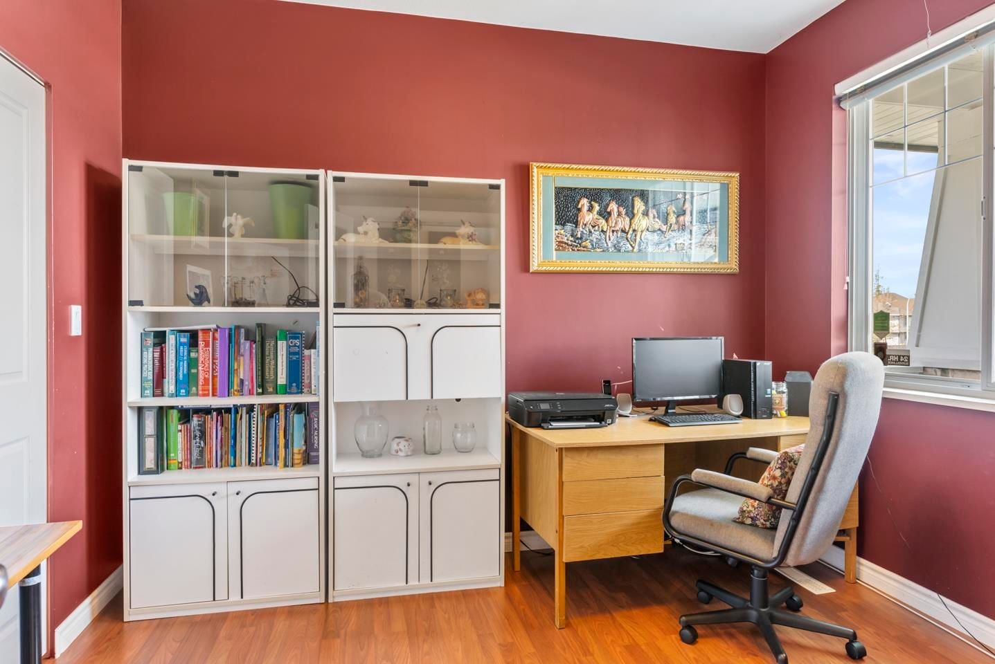 Listing Image 10