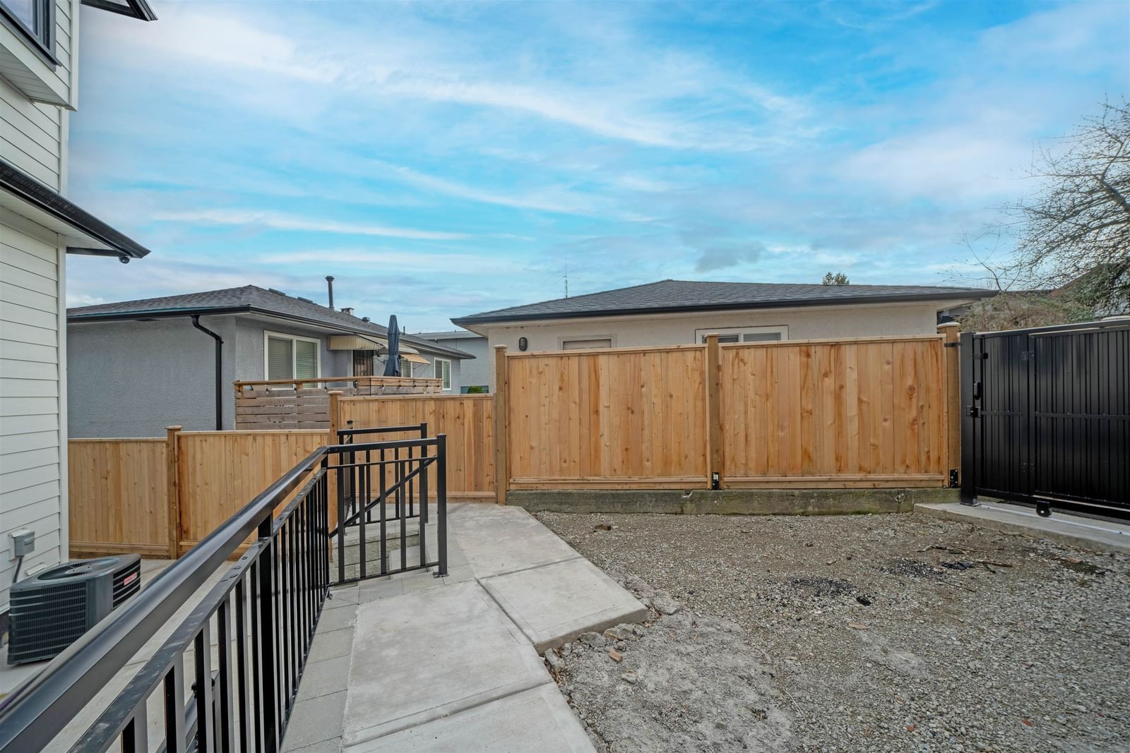 Listing Image 39