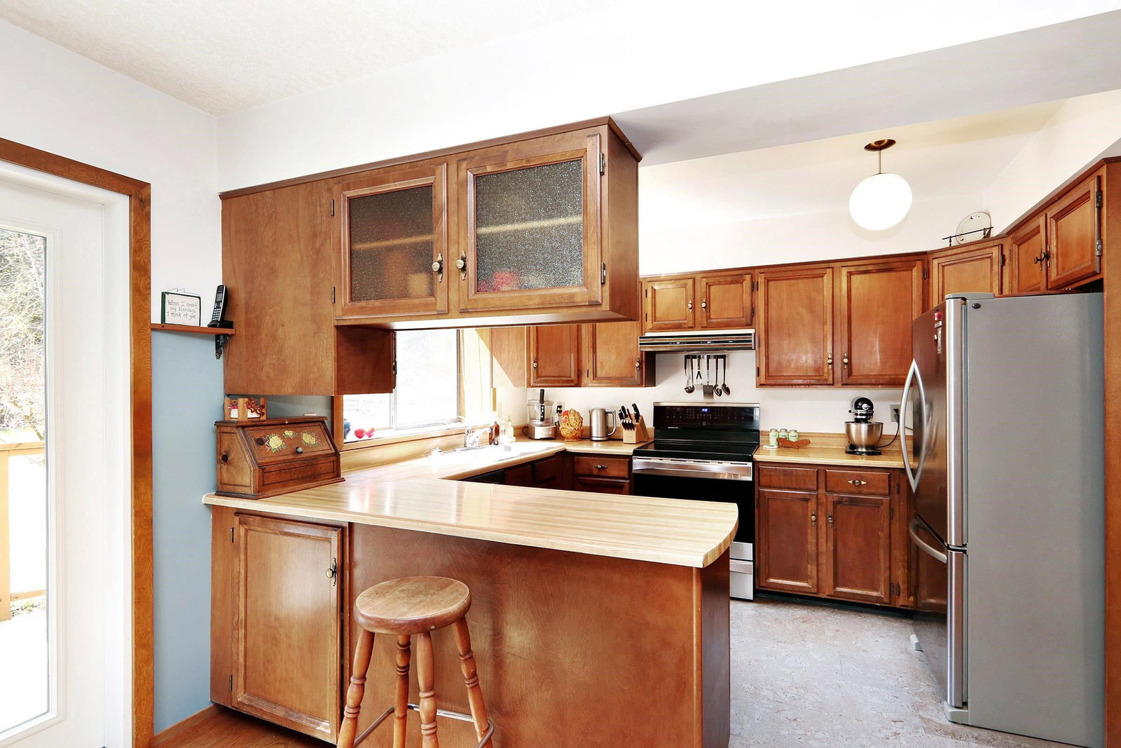 Listing Image 6