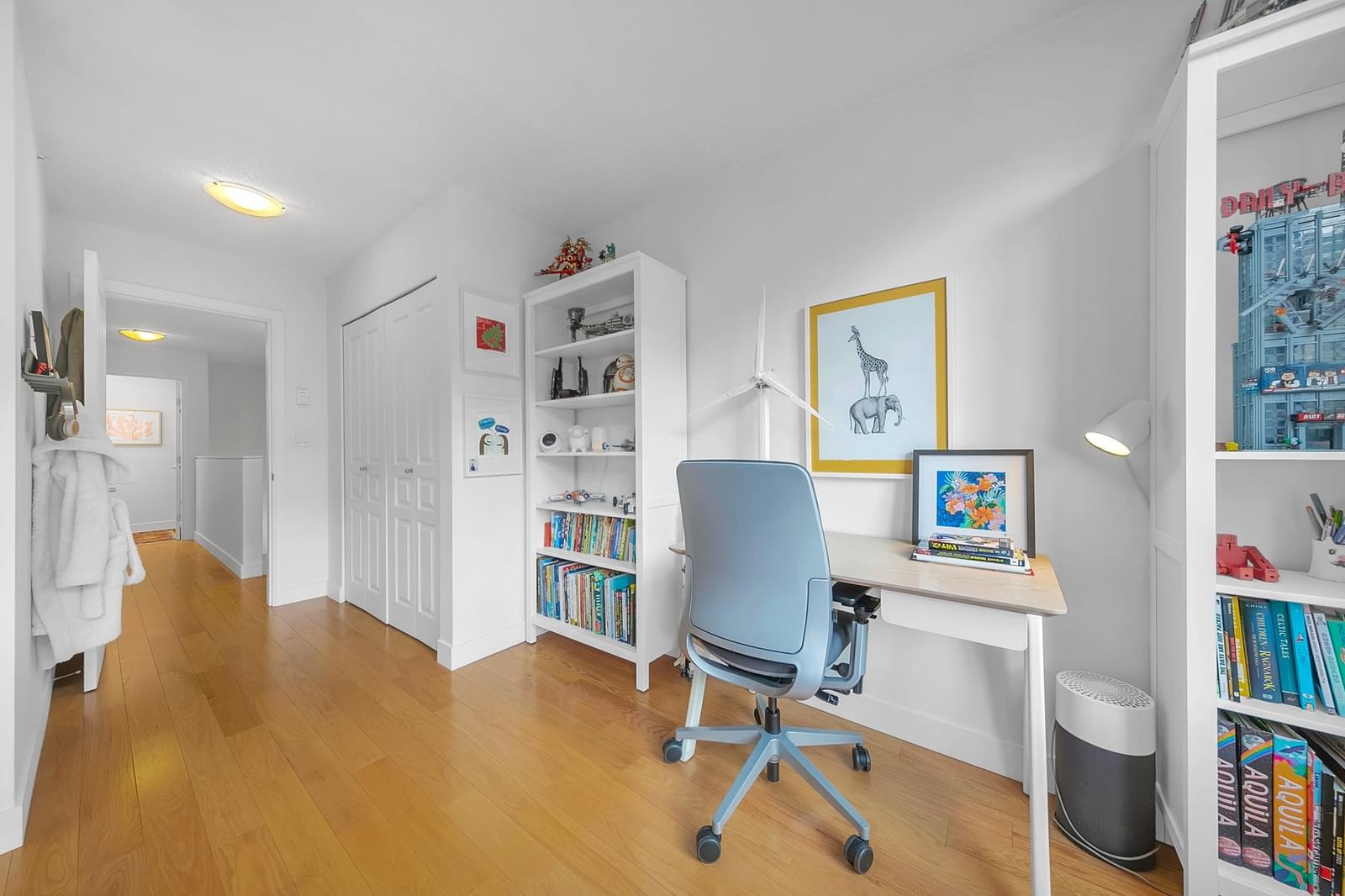 Listing Image 18