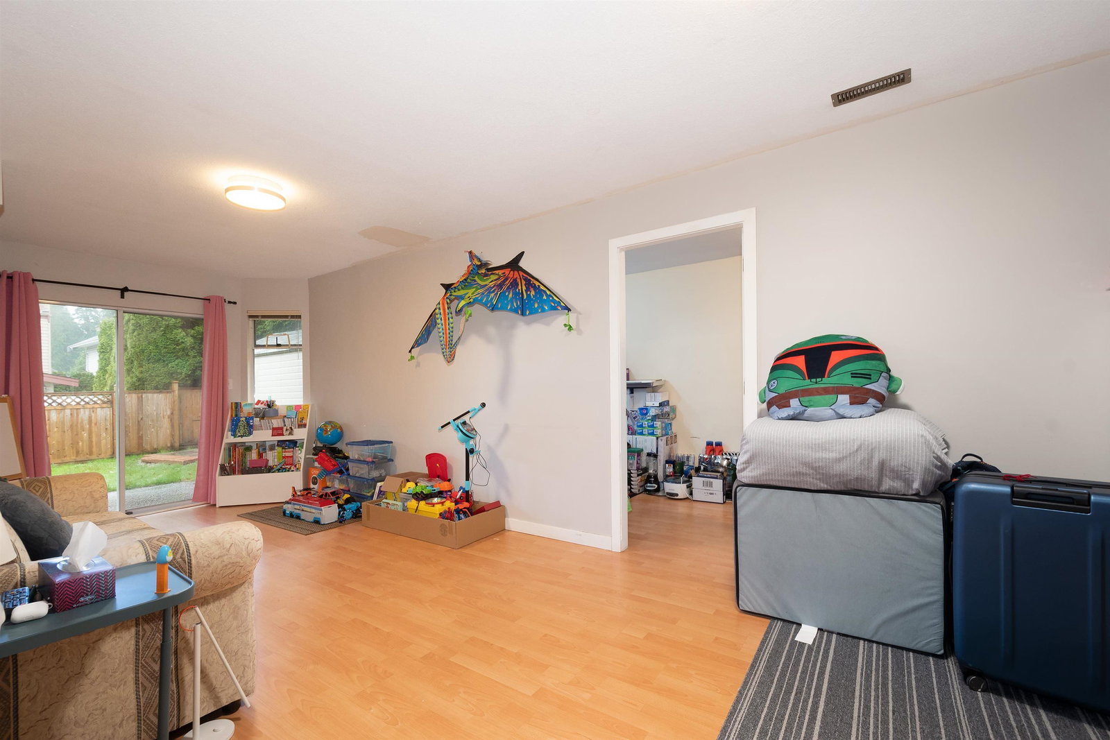 Listing Image 15