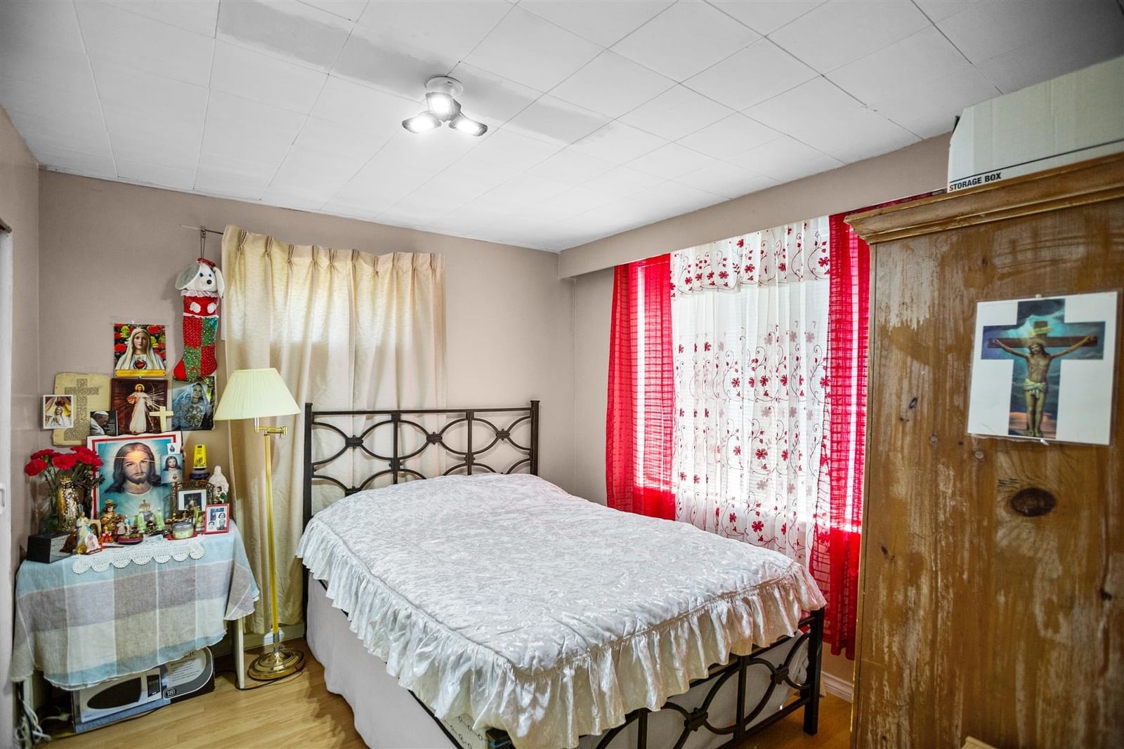 Listing Image 7