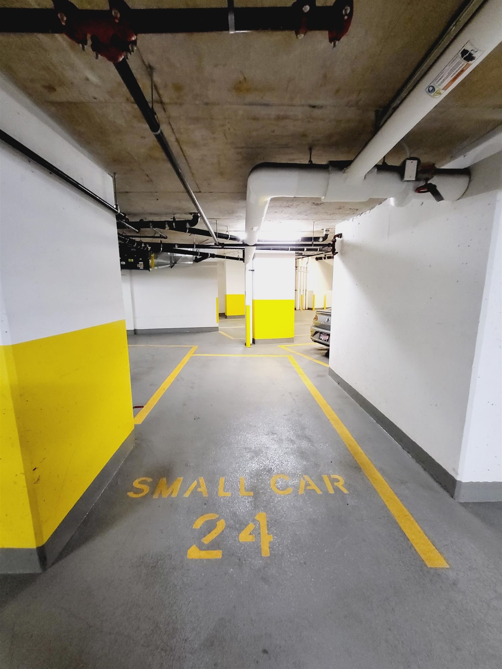 Listing Image 21
