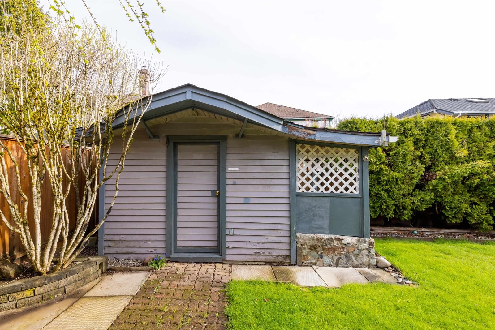 Listing Image 6