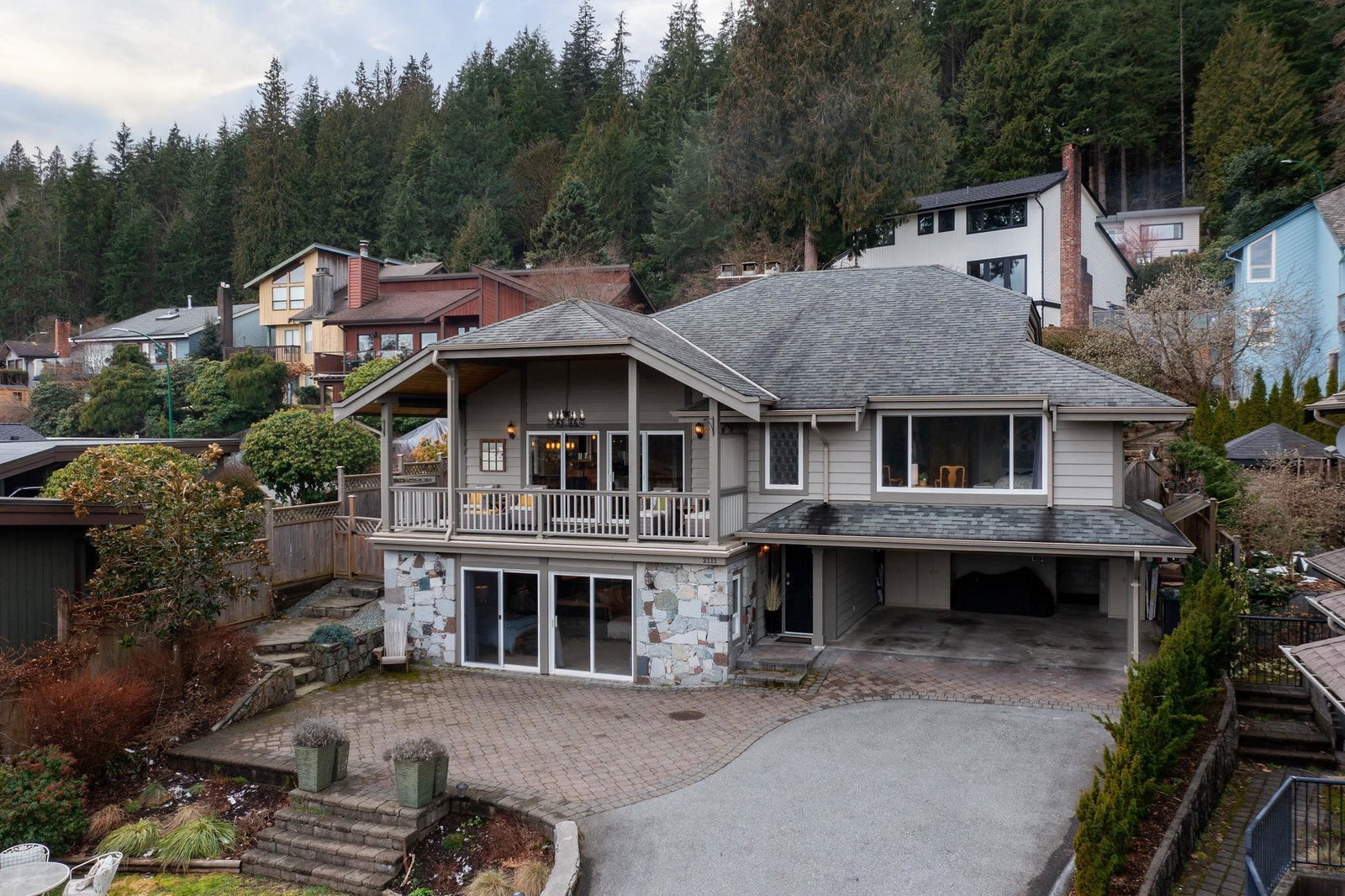 Listing Image 5