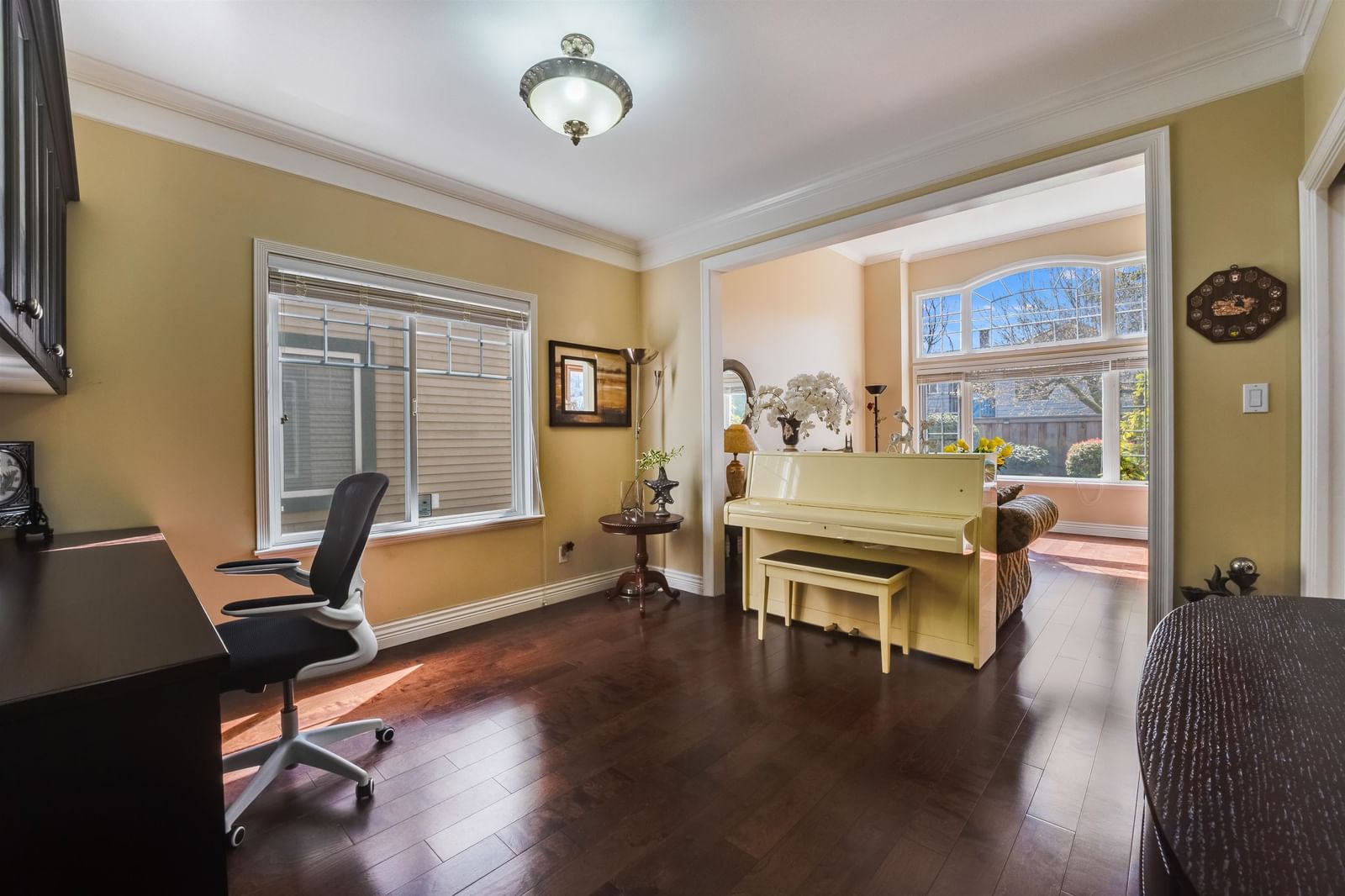 Listing Image 15
