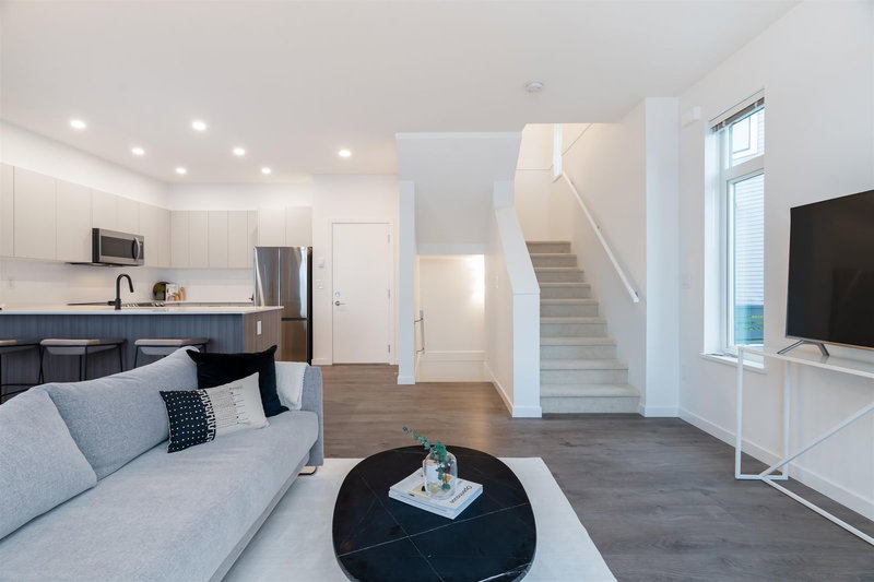 111 - 15255 Sitka Drive, Surrey, V3S 0B1 | Image 3