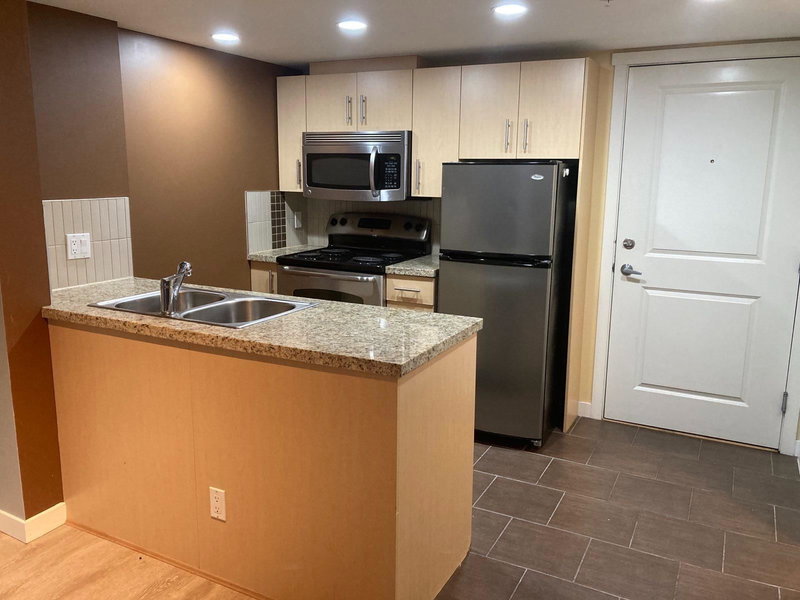 310 - 200 Keary Street, New Westminster, V3L 0A6 | Image 2