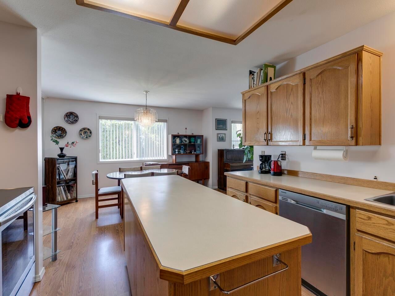 Listing Image 21