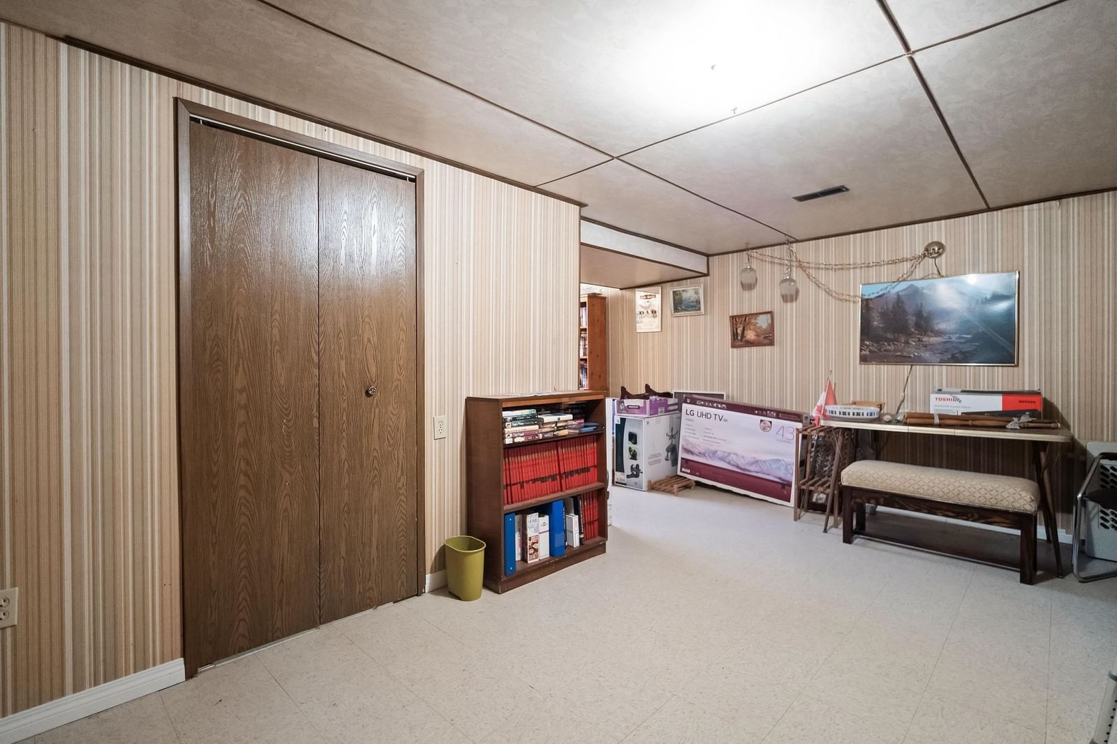 Listing Image 38