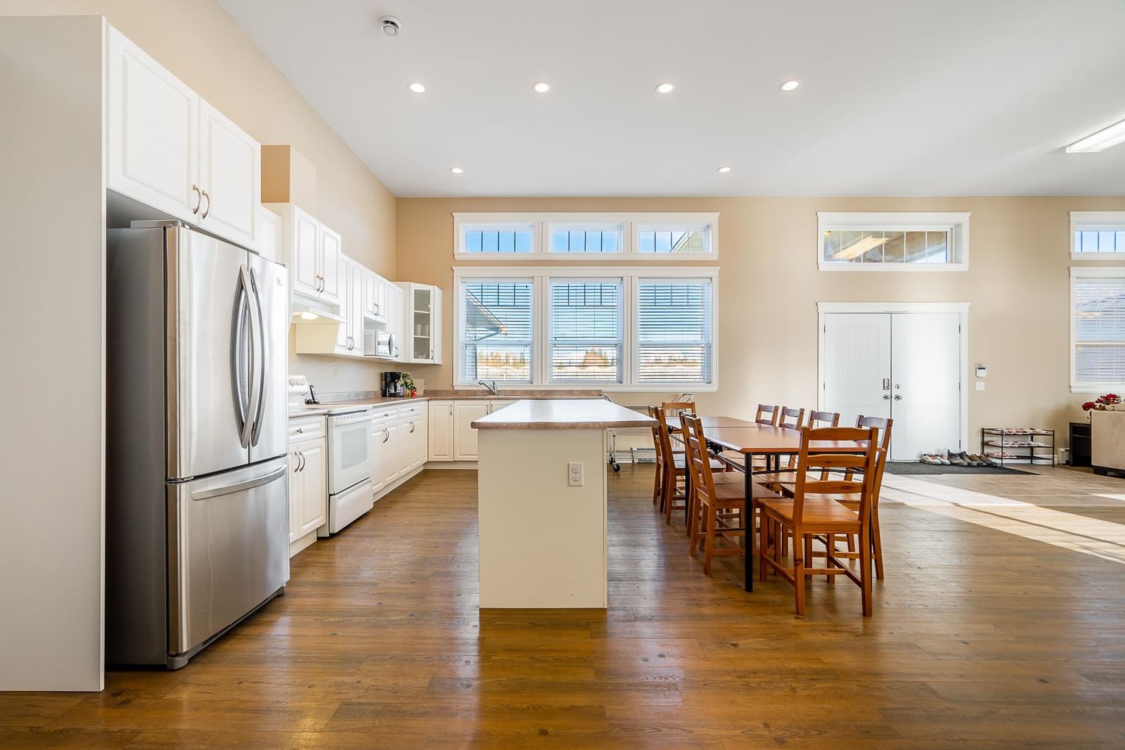 Listing Image 15