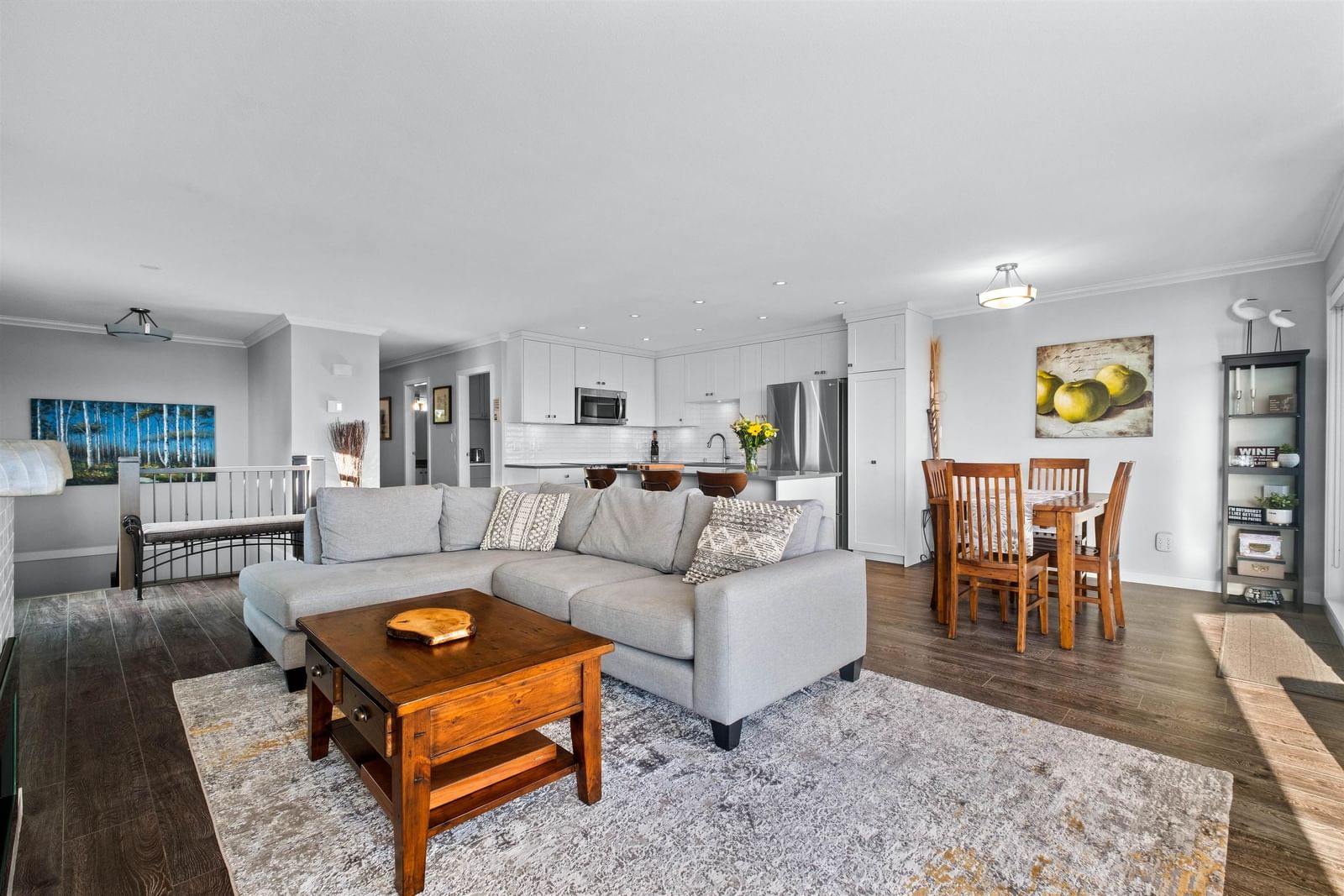 Listing Image 19