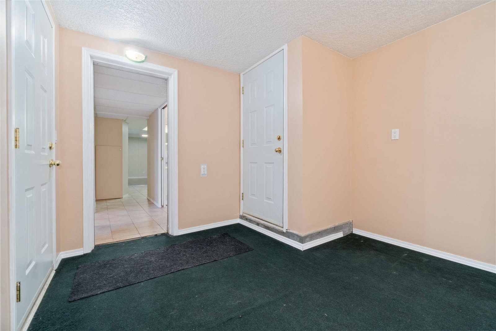 Listing Image 34