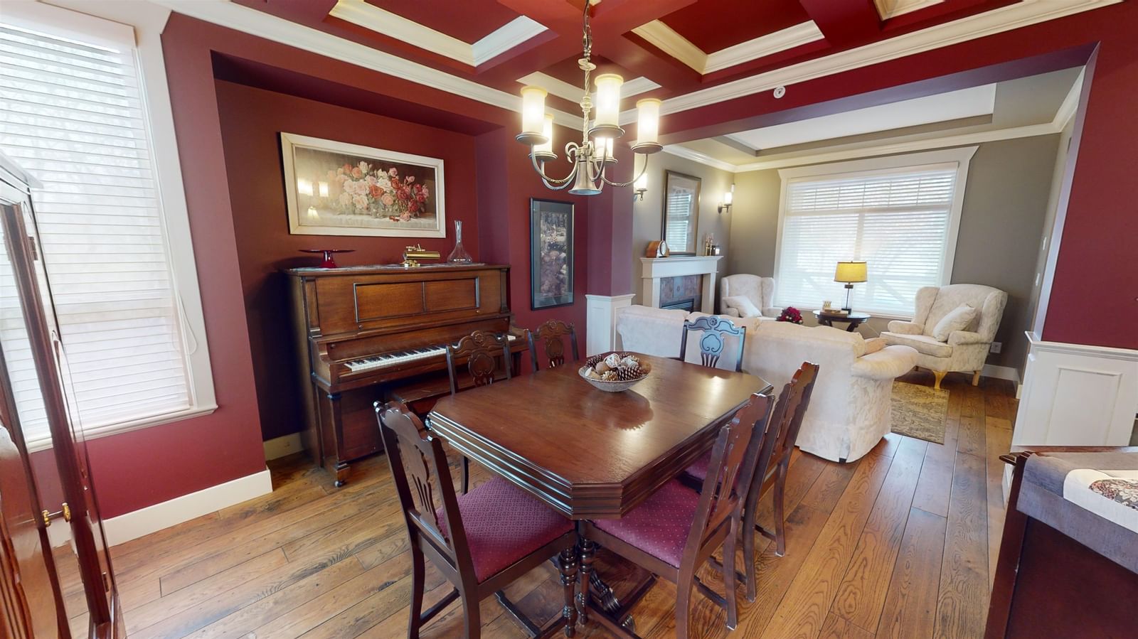 Listing Image 11