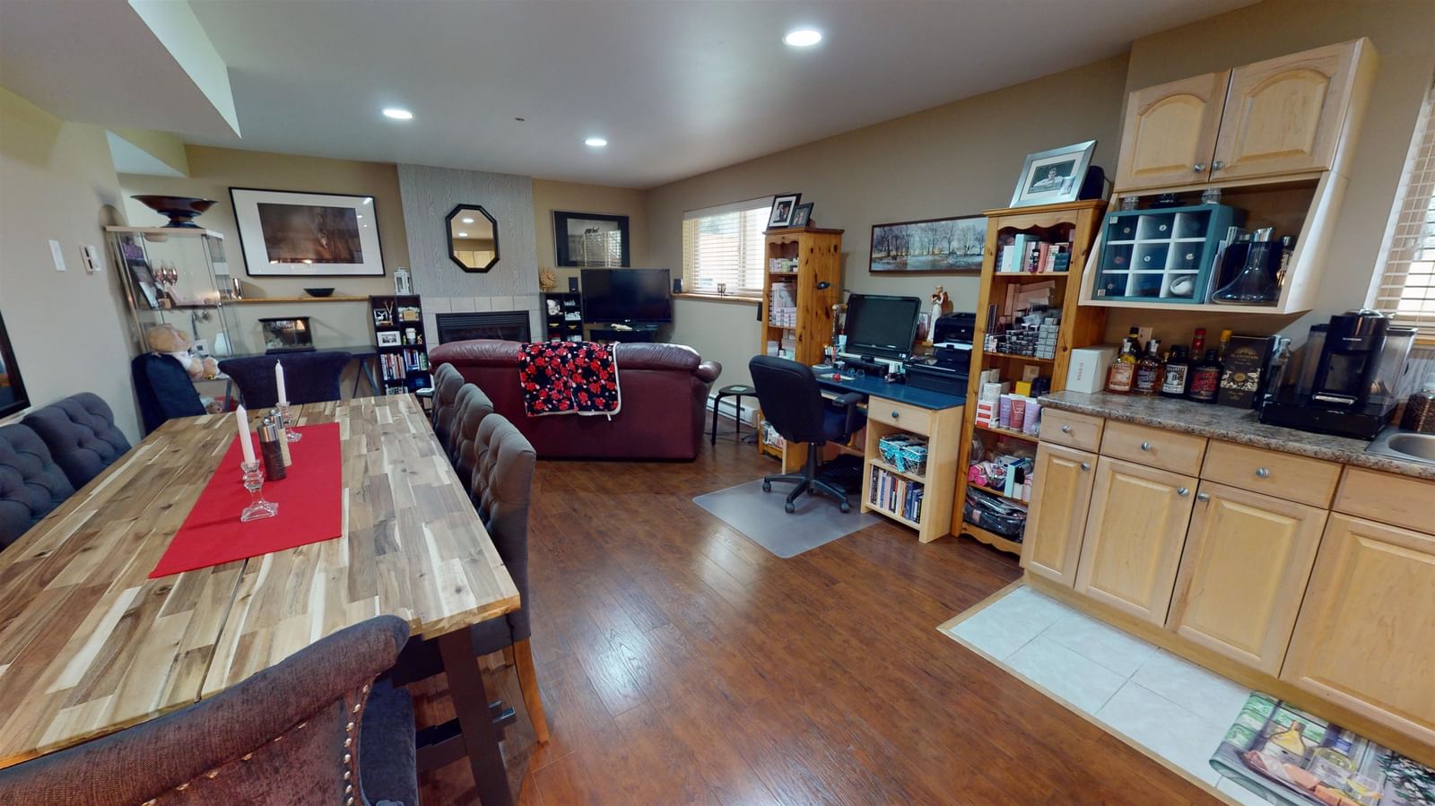 Listing Image 23