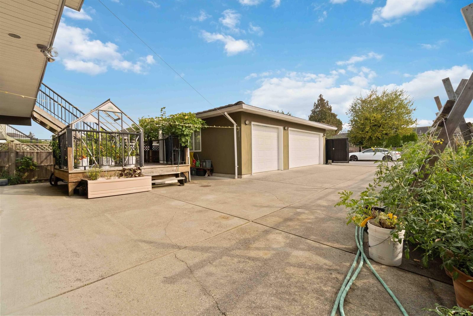 Listing Image 22
