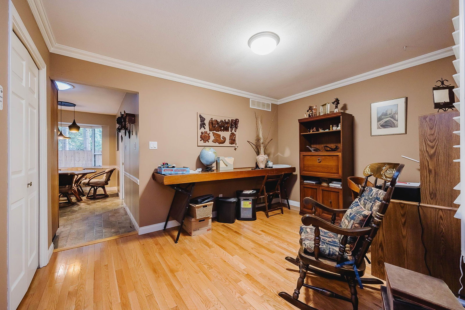 Listing Image 16